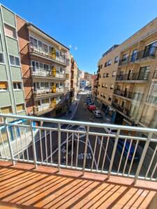 quieroviviraqui.com salamanca piso en venta de 6 dormitorios en la zona de la plaza del oeste con servicios centrales