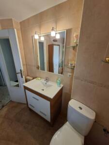 quieroviviraqui.com salamanca piso en venta de 6 dormitorios en la zona de la plaza del oeste con servicios centrales