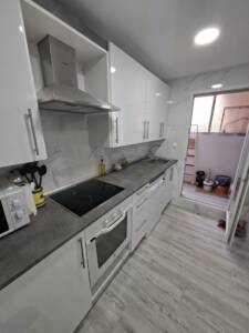 quieroviviraqui.com salamanca piso en alquiler para estudiantes en alfonso ix en la zona de maria auxiliadora